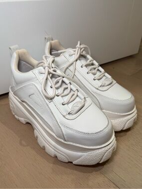 Windsor Smith Women’s White Platform Sneakers - Chunky Trainers